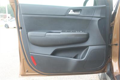 2019 Kia Sportage LX - Photo 12 - Magnolia, AR 71753