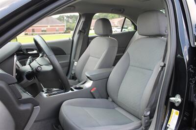 2014 Chevrolet Malibu LS   - Photo 6 - Magnolia, AR 71753