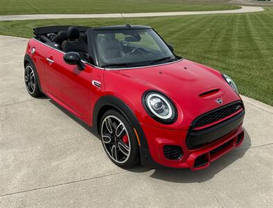 2019 MINI Convertible John Cooper Works   - Photo 3 - Francesville, IN 47946