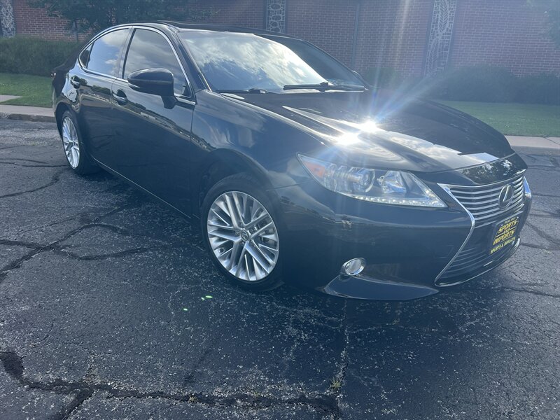 2013 Lexus ES  