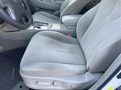 2011 Toyota Camry LE   - Photo 16 - Tulsa, OK 74112
