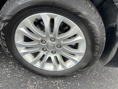 2016 Toyota Sienna XLE 8-Passenger   - Photo 24 - Tulsa, OK 74112