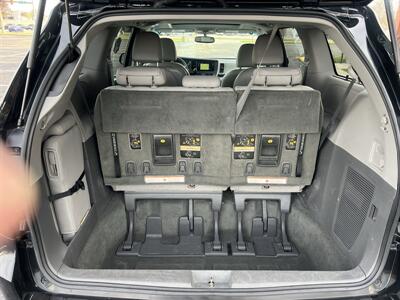 2016 Toyota Sienna XLE 8-Passenger   - Photo 22 - Tulsa, OK 74112