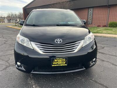 2016 Toyota Sienna XLE 8-Passenger   - Photo 2 - Tulsa, OK 74112