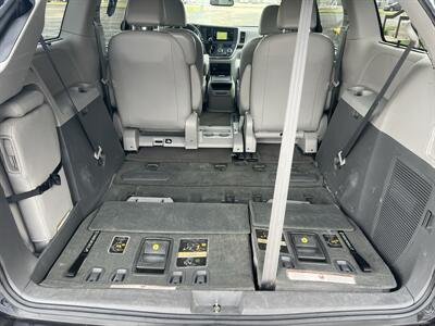 2016 Toyota Sienna XLE 8-Passenger   - Photo 23 - Tulsa, OK 74112