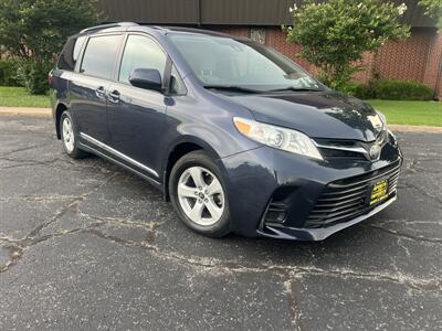 2019 Toyota Sienna LE 8-Passenger - Photo 1 - Tulsa, OK 74112