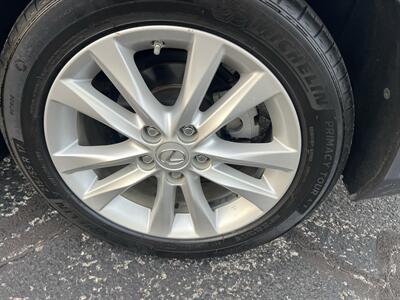 2012 Lexus ES   - Photo 22 - Tulsa, OK 74112