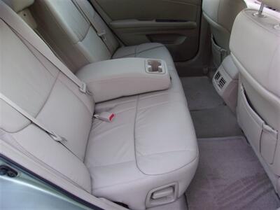 2010 Toyota Avalon XL   - Photo 17 - Tulsa, OK 74112