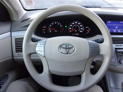 2010 Toyota Avalon XL   - Photo 9 - Tulsa, OK 74112