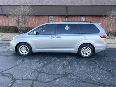 2016 Toyota Sienna XLE 8-Passenger   - Photo 5 - Tulsa, OK 74112