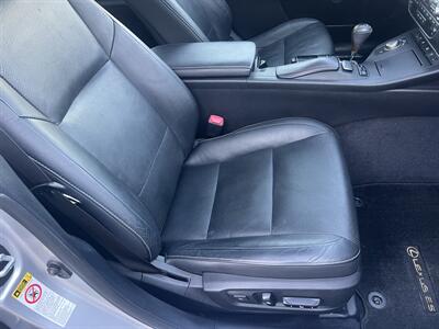 2013 Lexus ES   - Photo 23 - Tulsa, OK 74112