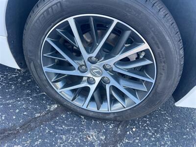 2016 Lexus ES   - Photo 24 - Tulsa, OK 74112