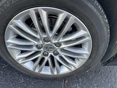 2013 Lexus ES 350   - Photo 22 - Tulsa, OK 74112