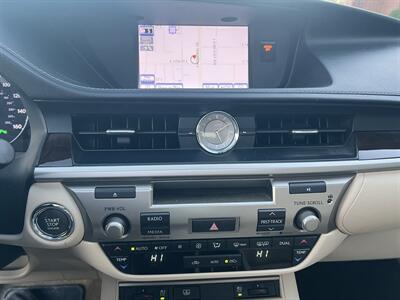 2013 Lexus ES 350   - Photo 15 - Tulsa, OK 74112