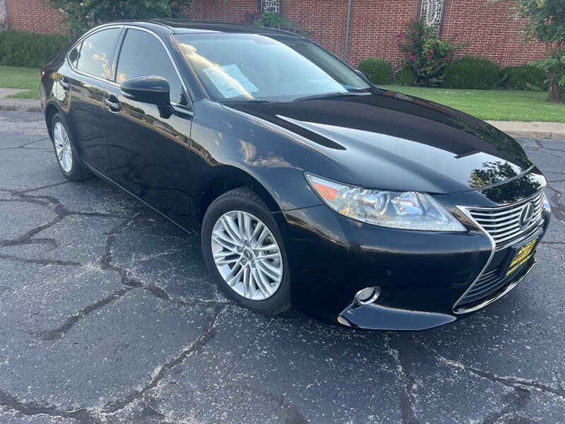 2014 Lexus ES  