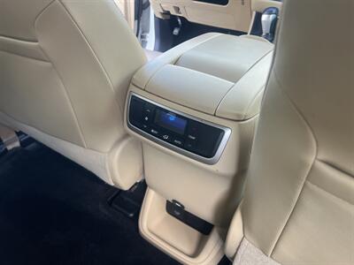 2016 Toyota Highlander XLE   - Photo 21 - Tulsa, OK 74112