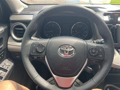 2017 Toyota RAV4 Platinum - Photo 9 - Tulsa, OK 74112