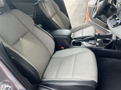 2017 Toyota RAV4 Platinum - Photo 18 - Tulsa, OK 74112