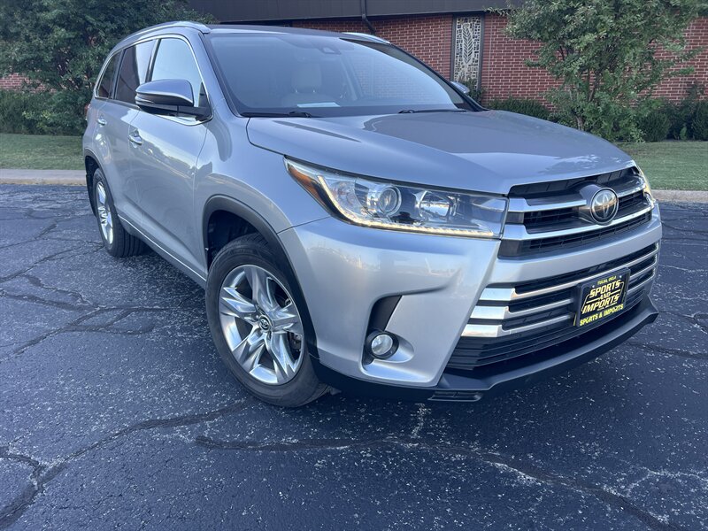 2017 Toyota Highlander