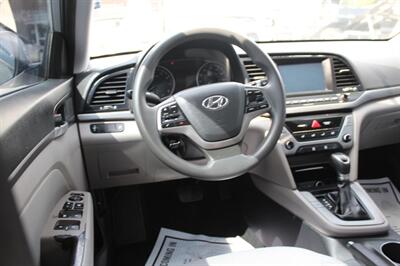 2017 Hyundai ELANTRA Limited   - Photo 14 - Tulsa, OK 74112