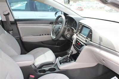 2017 Hyundai ELANTRA Limited   - Photo 8 - Tulsa, OK 74112
