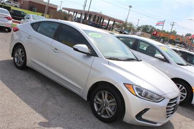 2017 Hyundai ELANTRA Limited   - Photo 4 - Tulsa, OK 74112