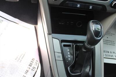 2017 Hyundai ELANTRA Limited   - Photo 20 - Tulsa, OK 74112