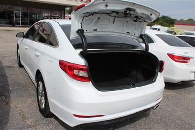 2017 Hyundai SONATA GLS   - Photo 4 - Tulsa, OK 74112