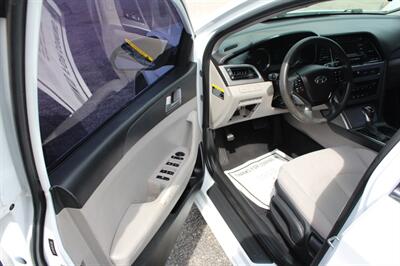 2017 Hyundai SONATA GLS   - Photo 10 - Tulsa, OK 74112