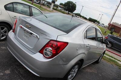 2015 Chevrolet Sonic LT Auto   - Photo 23 - Tulsa, OK 74112