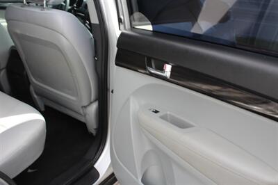 2011 Kia Sorento LX   - Photo 15 - Tulsa, OK 74112