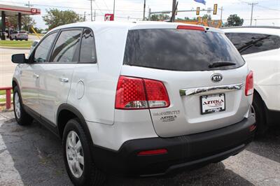 2011 Kia Sorento LX   - Photo 9 - Tulsa, OK 74112