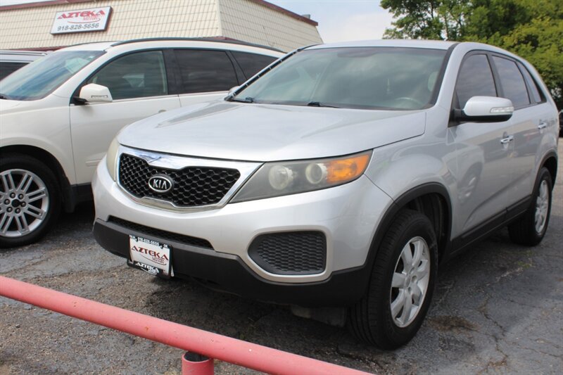 2011 Kia Sorento LX  