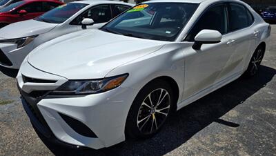 2020 Toyota Camry SE Nightshade   - Photo 4 - Tulsa, OK 74112