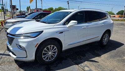 2022 Buick Enclave Essence   - Photo 2 - Tulsa, OK 74112