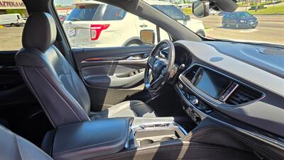 2022 Buick Enclave Essence   - Photo 10 - Tulsa, OK 74112