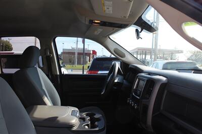 2018 RAM 1500 SXT   - Photo 9 - Tulsa, OK 74112