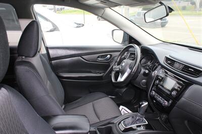 2017 Nissan Rogue SL   - Photo 8 - Tulsa, OK 74112