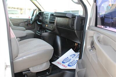2014 Chevrolet Express 2500   - Photo 10 - Tulsa, OK 74112