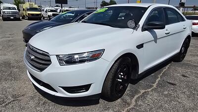 2015 Ford Taurus Police Interceptor   - Photo 2 - Tulsa, OK 74112