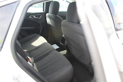 2015 Chrysler 200 Limited   - Photo 14 - Tulsa, OK 74112