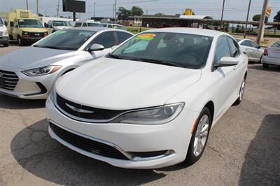2015 Chrysler 200 Limited   - Photo 2 - Tulsa, OK 74112