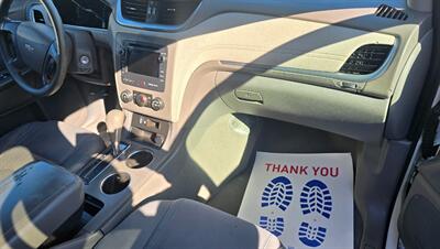 2014 Chevrolet Traverse LS   - Photo 10 - Tulsa, OK 74112