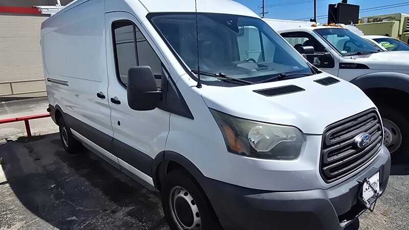 2017 Ford Transit 250   - Photo 1 - Tulsa, OK 74112