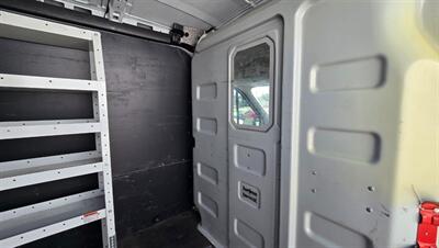 2017 Ford Transit 250   - Photo 12 - Tulsa, OK 74112