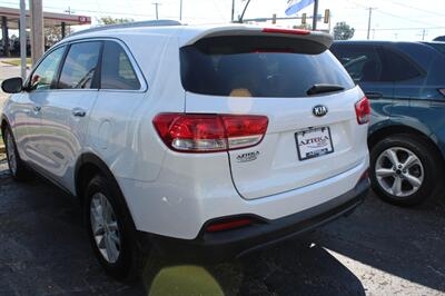 2017 Kia Sorento LX V6   - Photo 3 - Tulsa, OK 74112