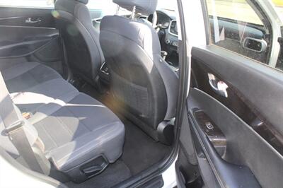 2017 Kia Sorento LX V6   - Photo 17 - Tulsa, OK 74112