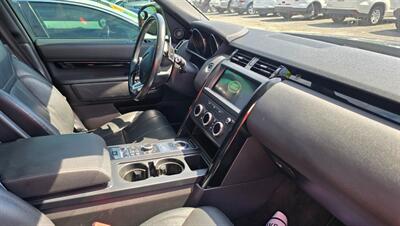 2018 Land Rover Discovery SE   - Photo 21 - Tulsa, OK 74112