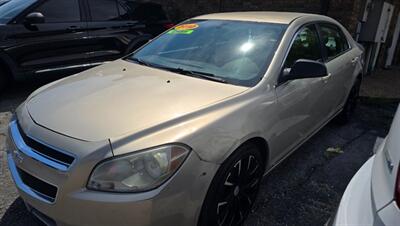 2010 Chevrolet Malibu LS - Photo 2 - Tulsa, OK 74112