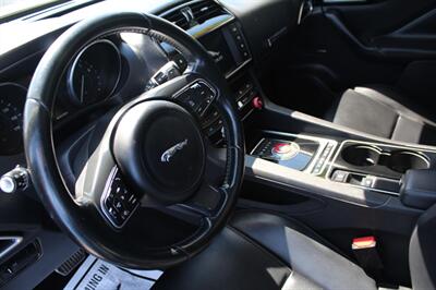 2017 Jaguar F-PACE 35t Premium   - Photo 43 - Tulsa, OK 74112